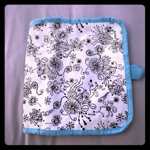 Toiletry/makeup bag.